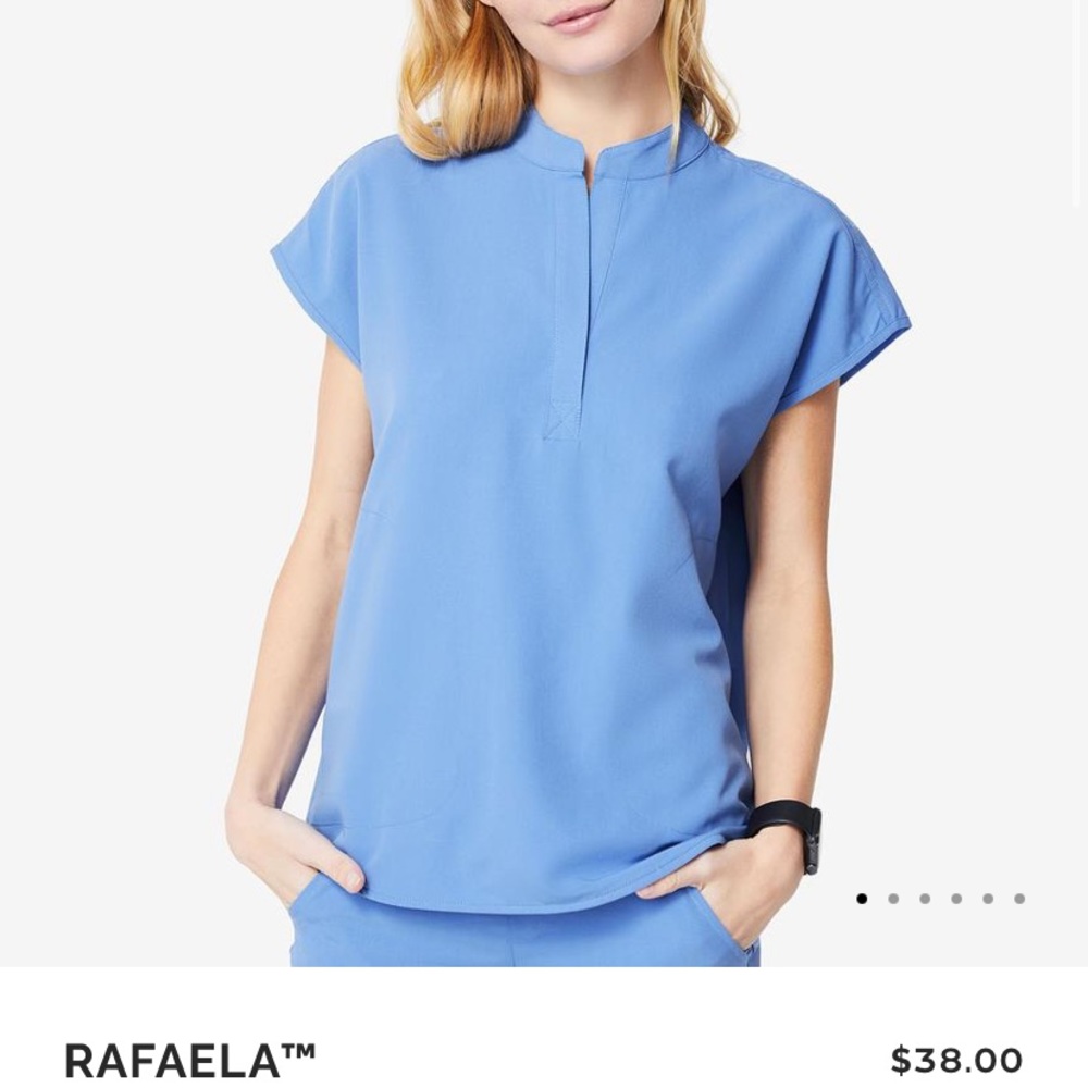 NWT Scrub Set size extra small